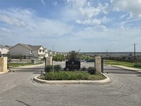 Building Photo - 7520 Magnolia Village