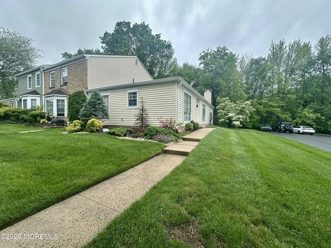 Building Photo - 143 Archery Ct
