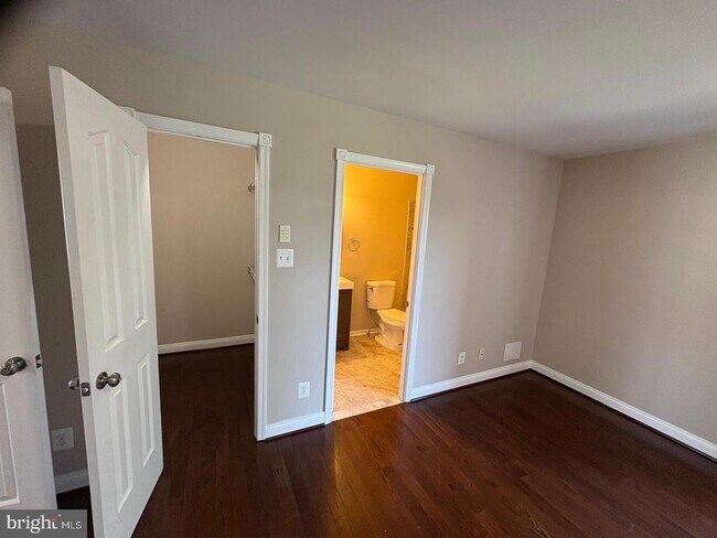 Building Photo - 12435 Turtle Dove Pl