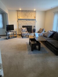 Building Photo - 8821 N Greenwood Ave