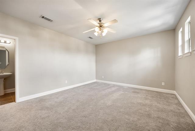 Building Photo - 9 Wimbledon Ct