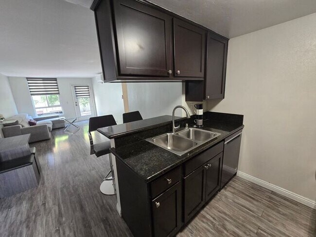 Building Photo - Convenient 2BR/2BA Condo Near SDSU at Campus Walk Condos