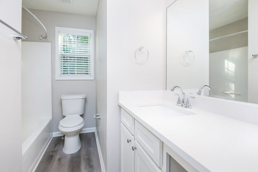 Building Photo - 5965 Tallant Dr