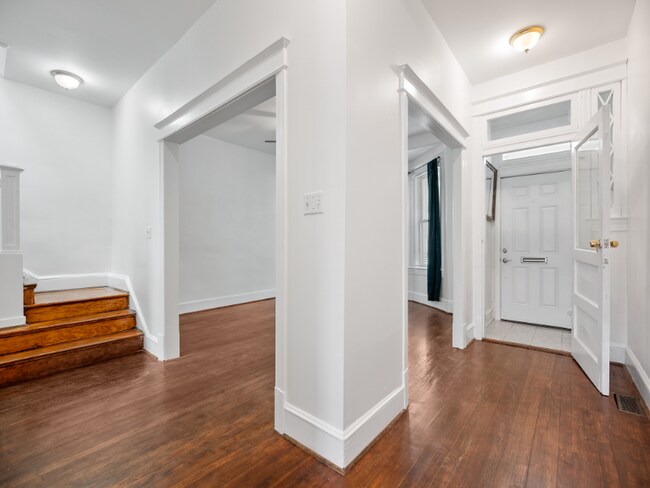 Building Photo - 4014 3rd St NW