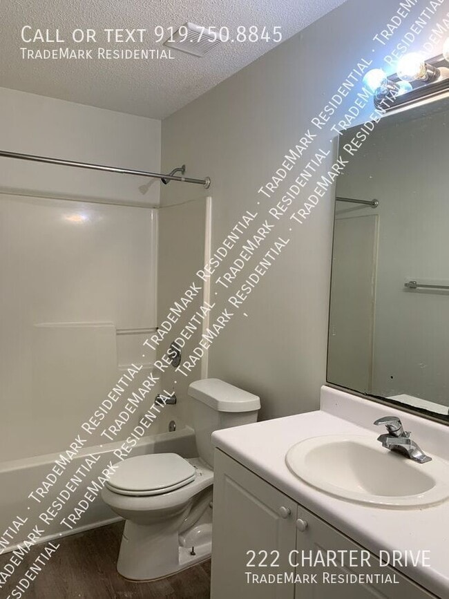 Building Photo - 222 Charter Dr