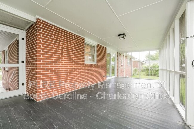 Building Photo - 4117 Olivia Dr