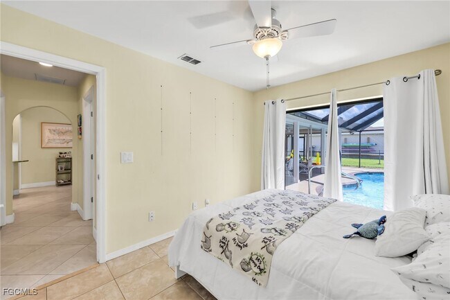 Building Photo - 5032 Skyline Blvd