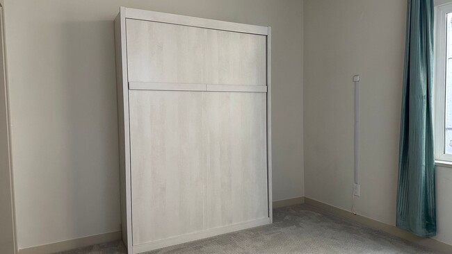 Building Photo - 1803 20th Ave