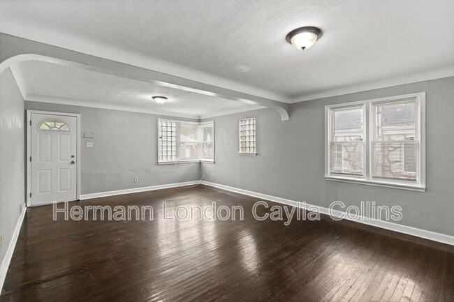 Building Photo - 7024 Claremore Ave