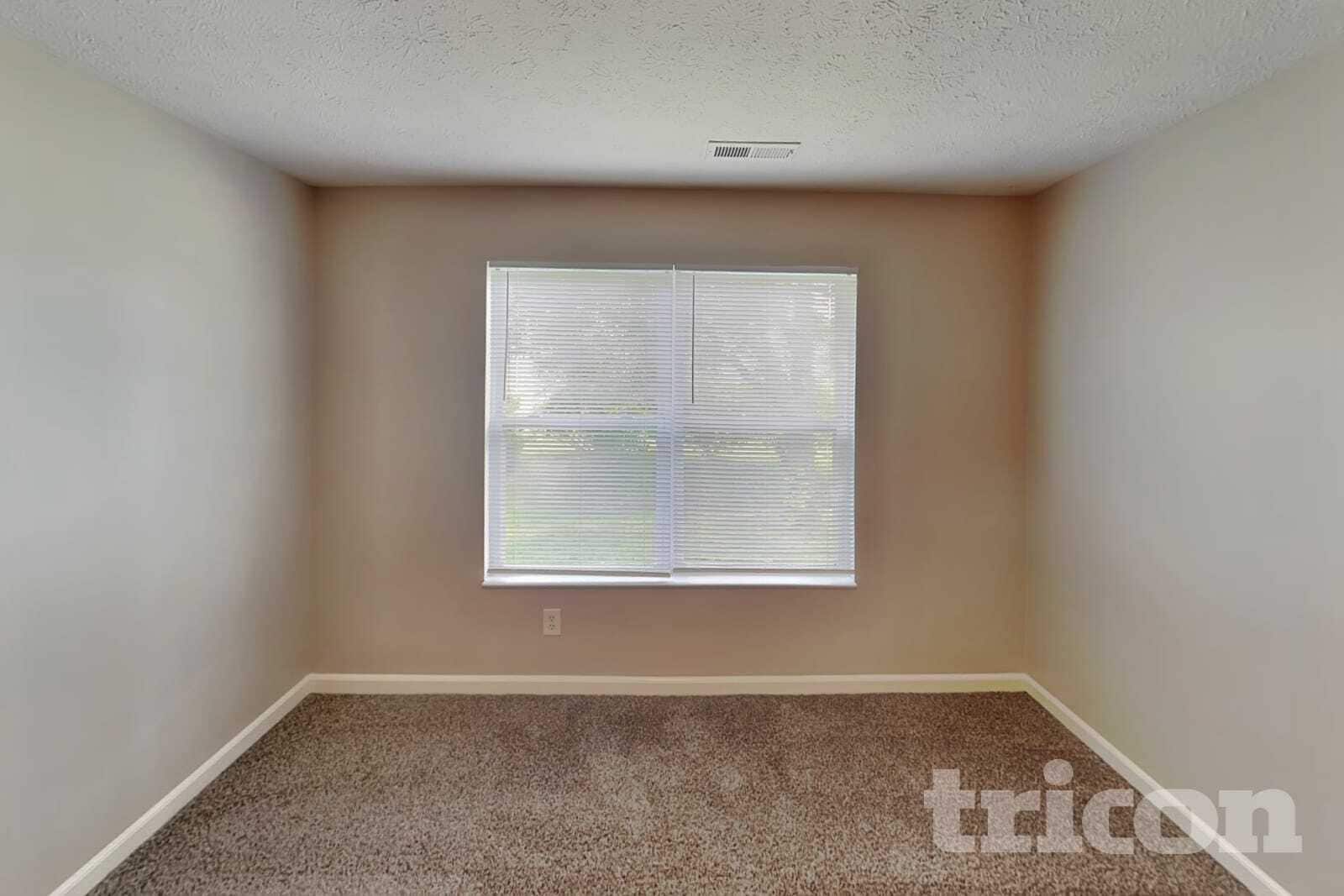 Building Photo - 2522 Swan Sea Dr