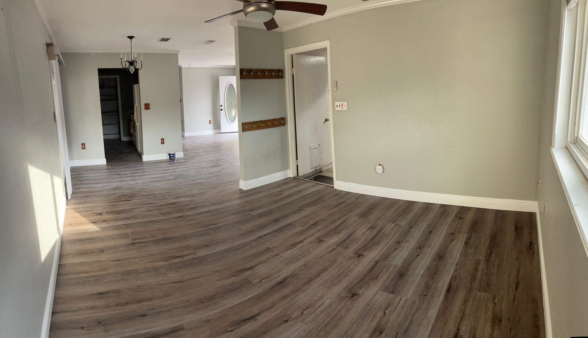 Building Photo - 5601 SE 3rd Pl