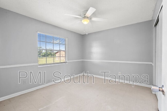 Building Photo - 9948 US-98