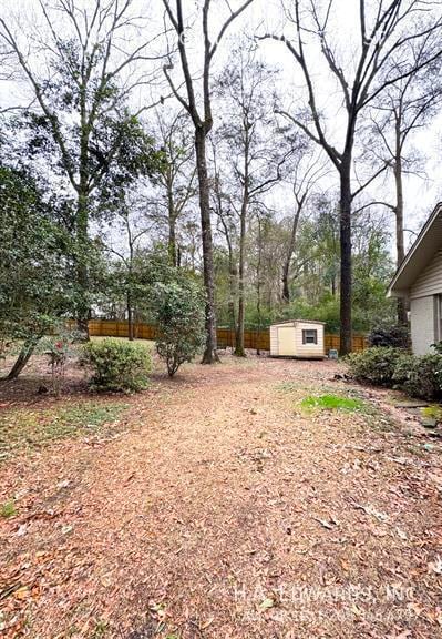 Building Photo - 4809 Northwood Lake Dr E