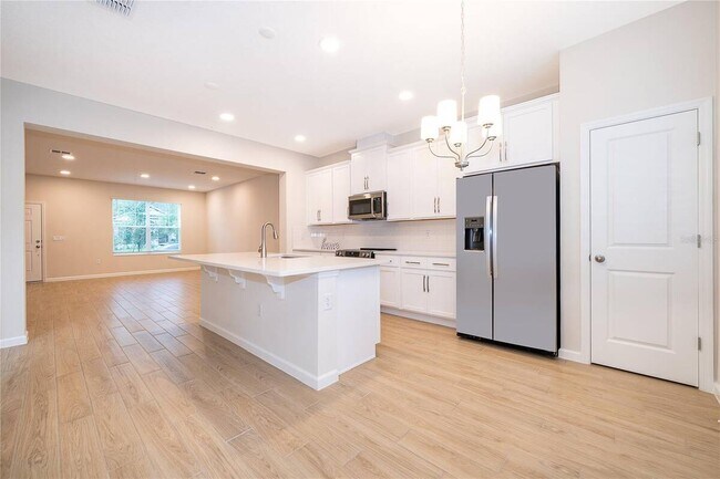 Building Photo - 474 Lady Palm St