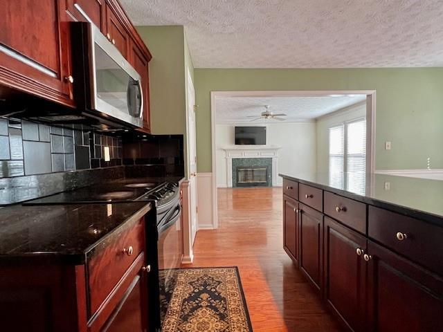 Building Photo - 930 Cedar Bluff Trail SW
