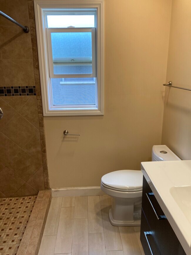 Bathroom - 700 E Carson St