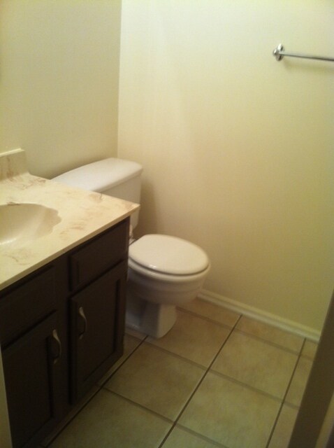 Building Photo - 7620 Kempton Park Dr