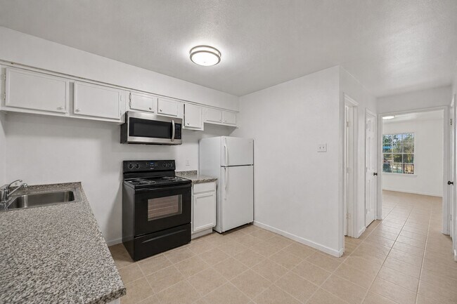 Building Photo - 12054 Beechnut St