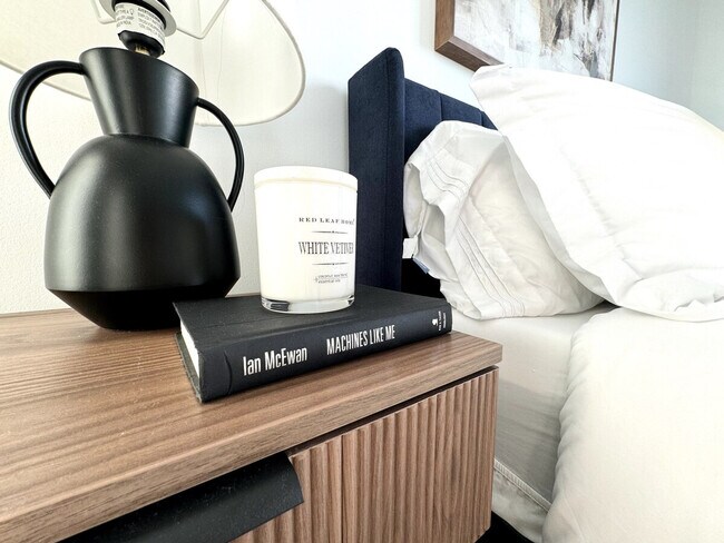 Building Photo - 1745 Broadway