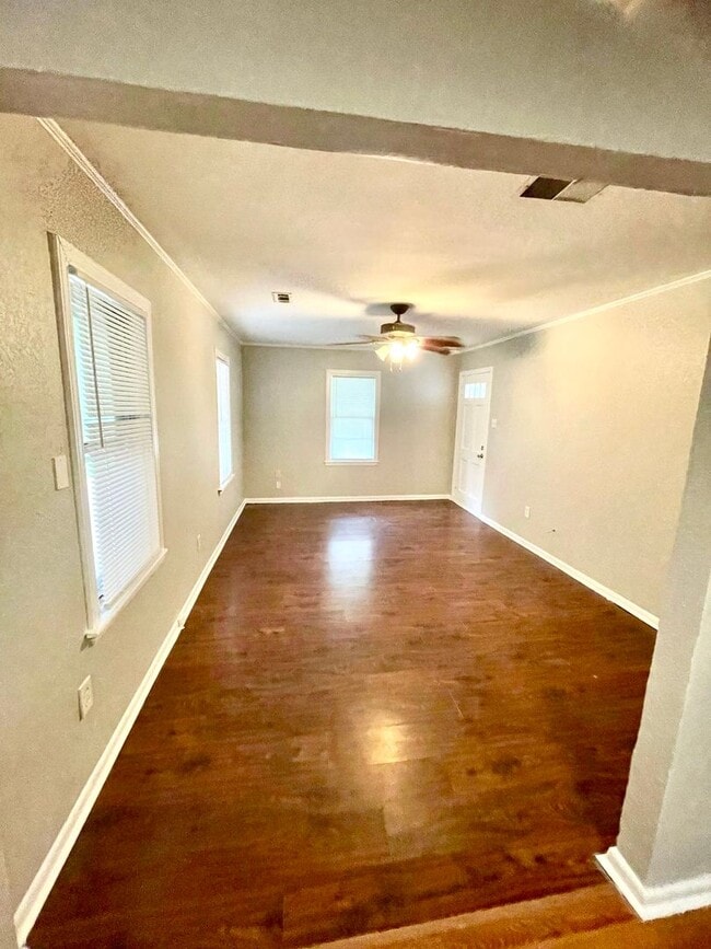 Building Photo - 408 Ridgecrest Ct