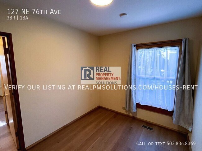 Building Photo - 127 NE 76th Ave