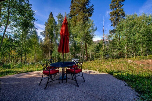 Building Photo - Winter Rental