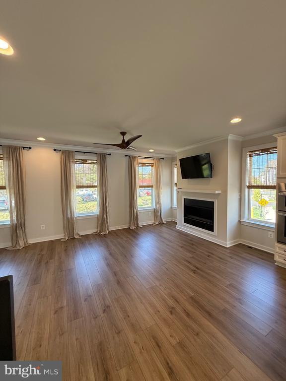 Building Photo - 128 Kinross Ln