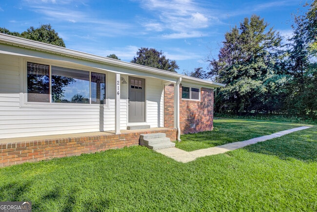 Primary Photo - 214 Brooks Rd