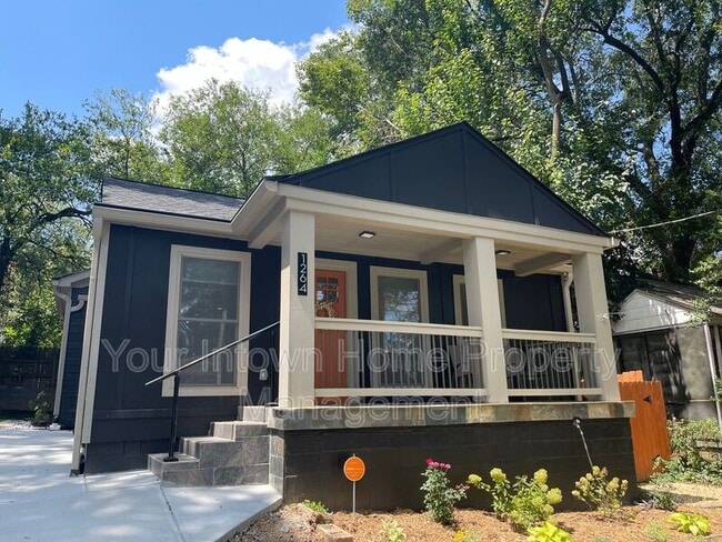Primary Photo - 1264 Lyle Pl NW