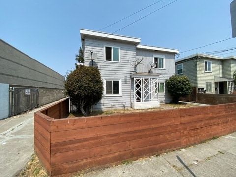 Primary Photo - 1211 Ashby Ave