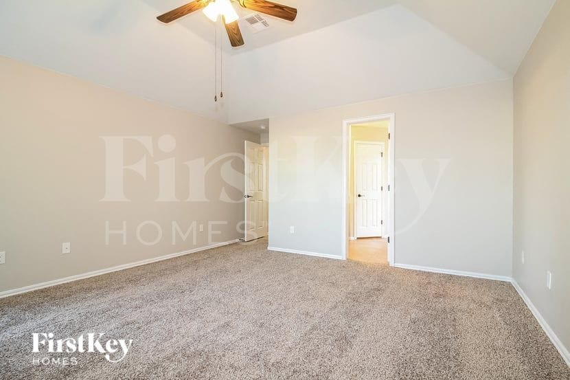 Building Photo - 4529 Oasis Ct