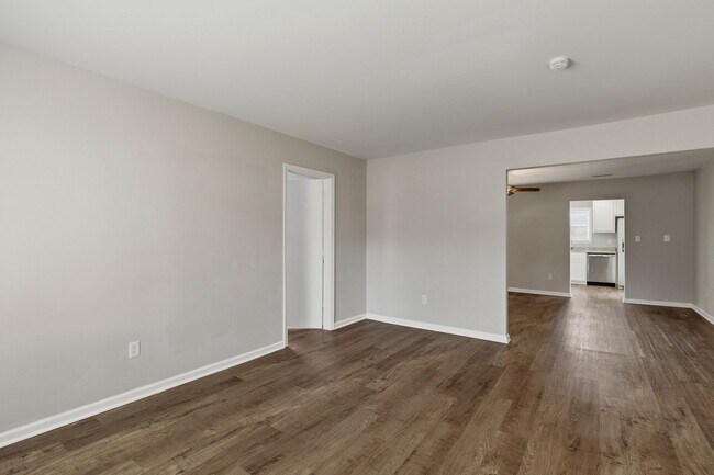 Building Photo - For more information, contact Sabrina at 757-767-0767