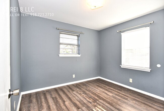 Building Photo - 12610 E 18th Pl