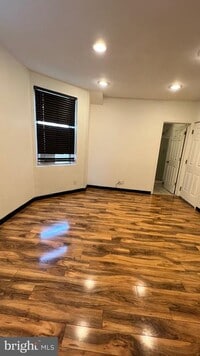 Building Photo - 4848 E Roosevelt Blvd