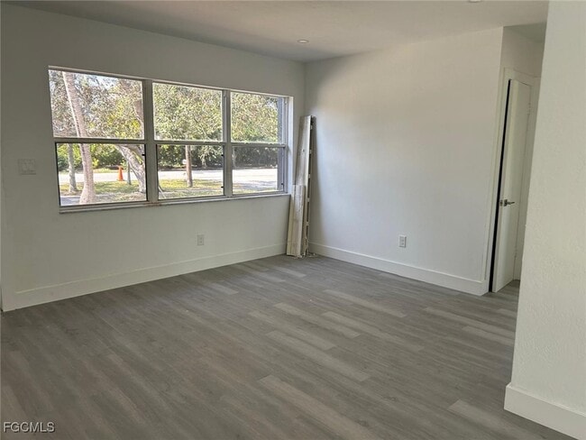 Building Photo - 3835 Arlington St