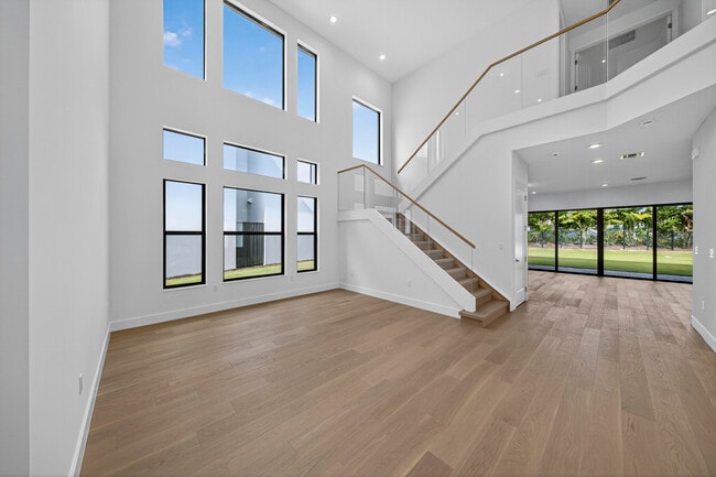 Building Photo - 9361 Sunflower Mdw Rd