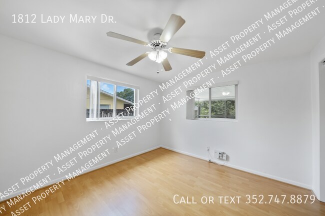 Building Photo - 1812 Lady Mary Dr