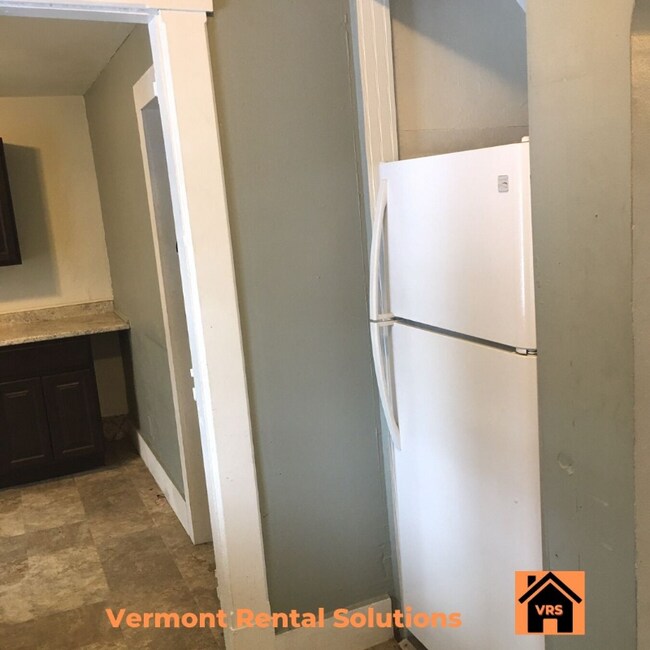 Building Photo - 150 Washington St