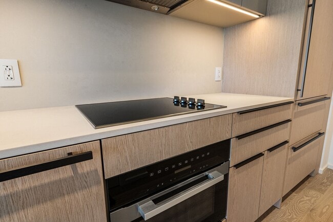 Building Photo - Brand New Luxury Studio at Park Ward Village | Ward Village