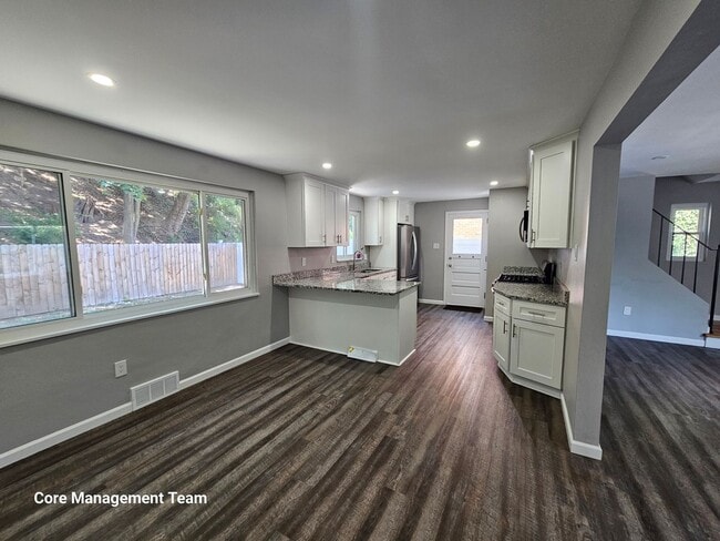 Building Photo - Amazing 3 Bedroom house Located in Lawrenceville!