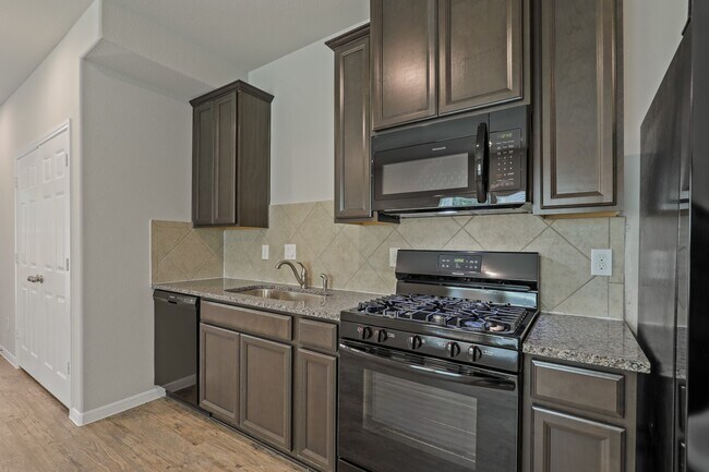 Building Photo - 13511 Axel Ln