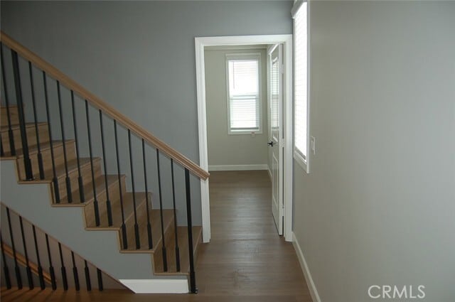 Building Photo - 425 W Duarte Rd