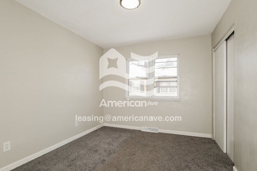 Building Photo - 126 Alice Dr