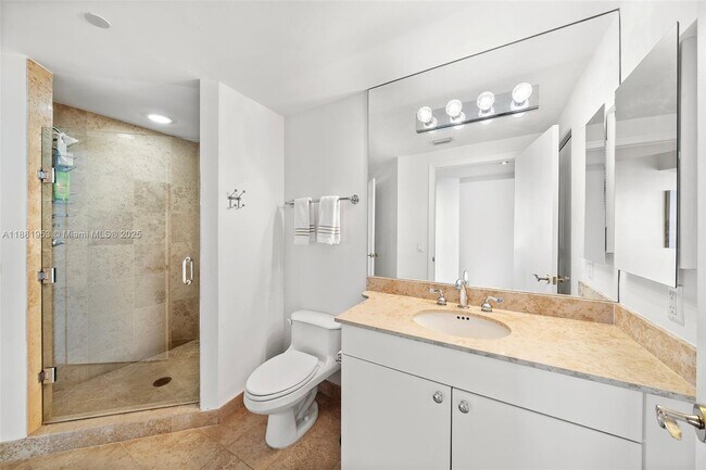 Building Photo - 4779 Collins Ave