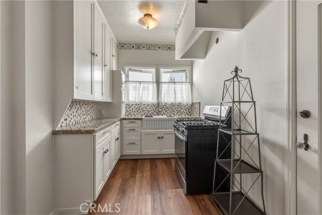 Building Photo - 1530 Miramar Dr