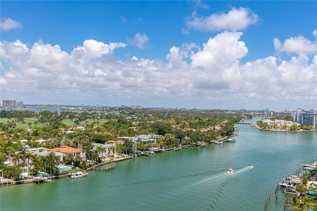 Building Photo - 5600 Collins Ave