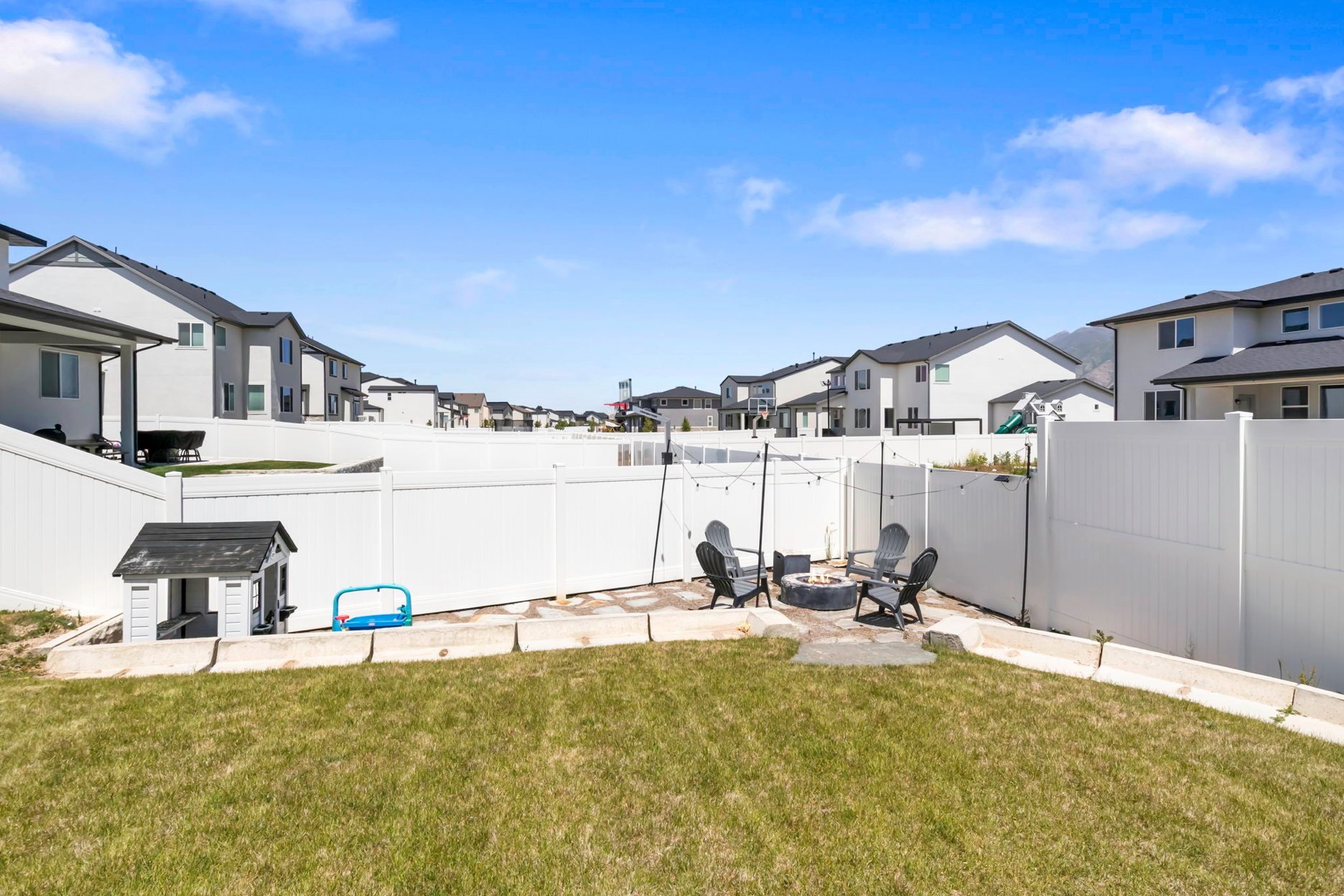 Building Photo - 3407 Pinyon Pk Ln