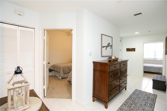 Building Photo - 8365 Whisper Trace Way