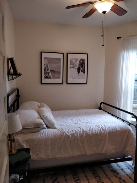 Bedroom #1 - 902 W Grace St