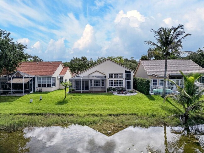 Building Photo - 1520 Seabay Rd